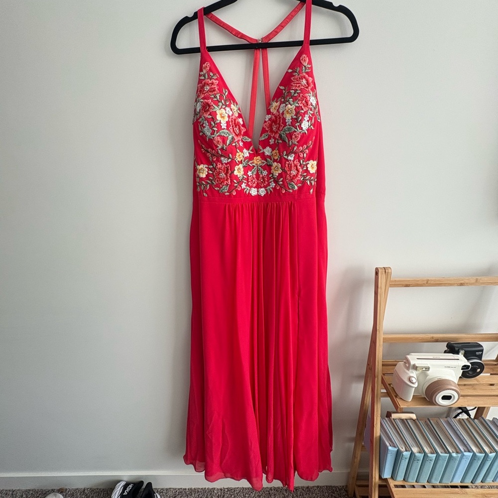 Elegant Red Floral Embroidered Dress